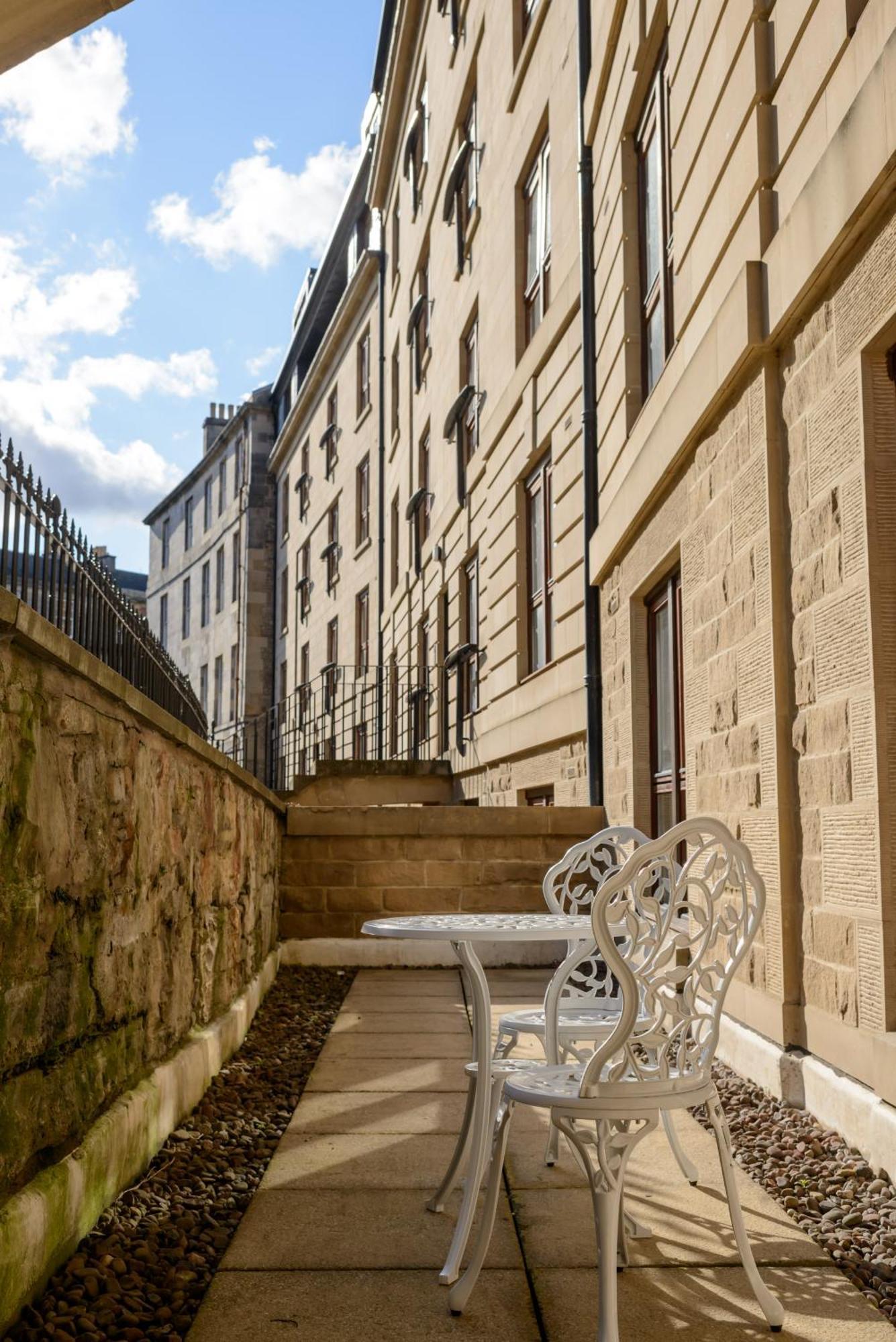 Joivy Gorgeous Flat Near The Scotland Gallery Édimbourg Extérieur photo